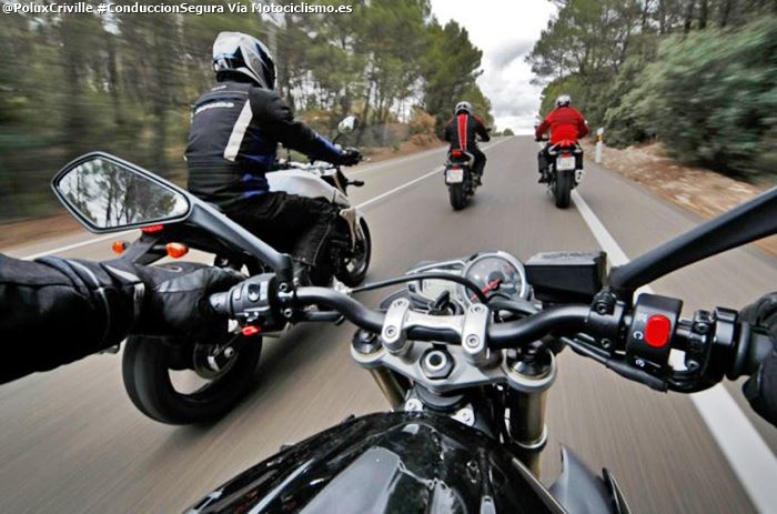 PoluxCriville-Via-Motociclismo.es-Juan Sanz-grupo-separacion-seguridad-conduccion-segura-moto